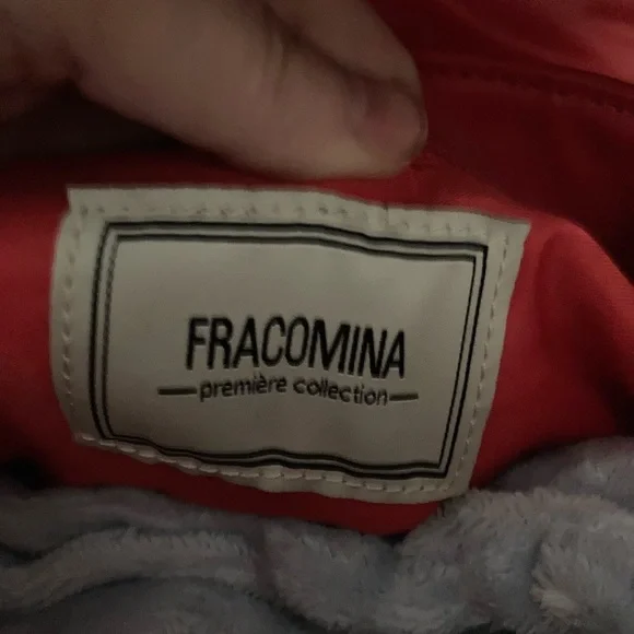 Fashion bag with Chain Detail - Picture 3 of 4